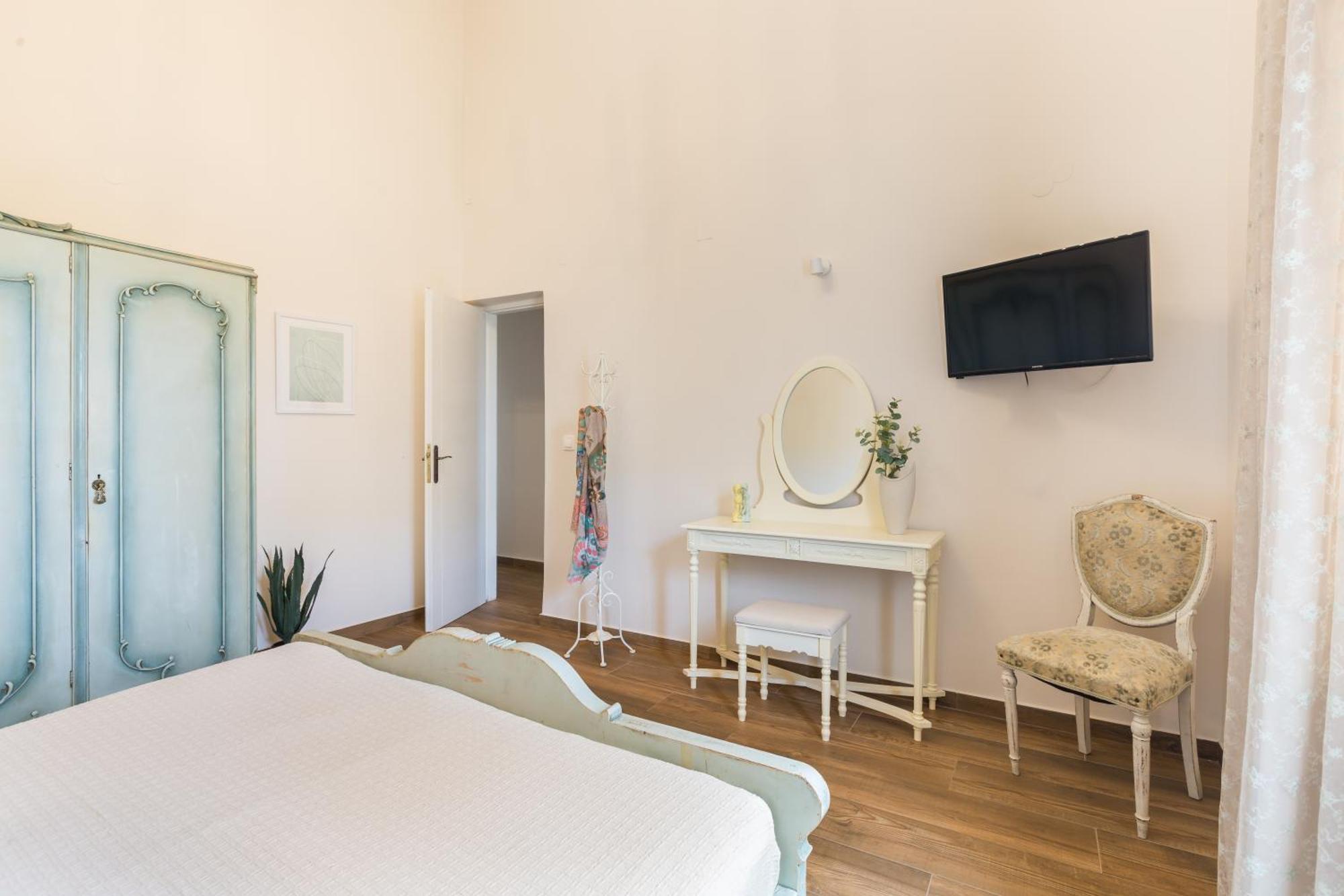 Pelagias Villa Paralia Kourna Exterior foto